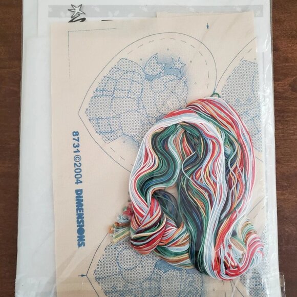 Dimensions Snowmen Hearts Set of 6 Christmas Ornaments Stamped Cross Stitch Kit - Picture 4 of 4